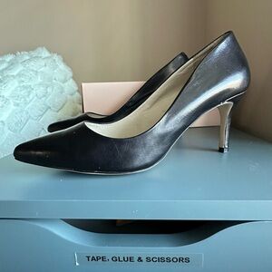 BCBG Generation BG-Pinni Black Leather Pointed Toe Pumps Size 8 👠✨
